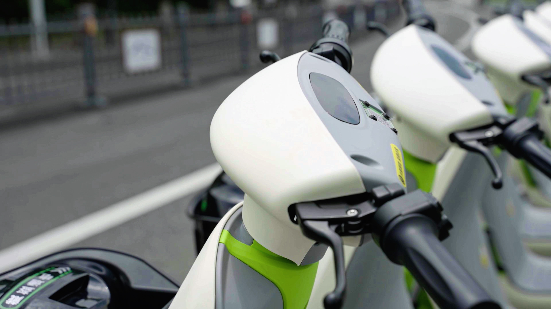 不出錢也能加盟共享電單車嗎？